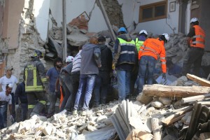 Foto Vincenzo Livieri - LaPresse 24-08-2016 - Roma - Italia Cronaca Trema il centro Italia. Alle 3.30 di questa notte si è registrata una forte scossa di terremoto di magnitudo 6.0 a 4 chilometri dalla superfice e con epicentro ad Accumoli, in provincia di Rieti nel Lazio, a pochi chilometri, equidistante, tra Norcia e AmatriceNella foto: le immagini di Amatrice distrutta Photo Vincenzo Livieri - LaPresse 24-08-2016 - Rome - Italy News The central Italian town of Amatrice was badly damaged by a 6.2 magnitude earthquake that struck early on Wednesday, with people trapped under the rubble, the town's mayor said.