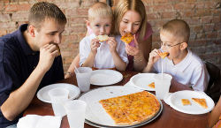 famiglia_pizzeria_1